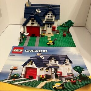 LEGO® Creator #5891. Apple Tree House. 3-in-1 set. Retired (2010). 539 pieces.